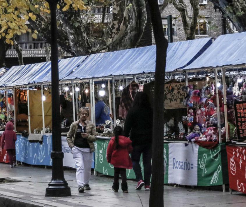 Feria artesanal de invierno Muy Rosarina